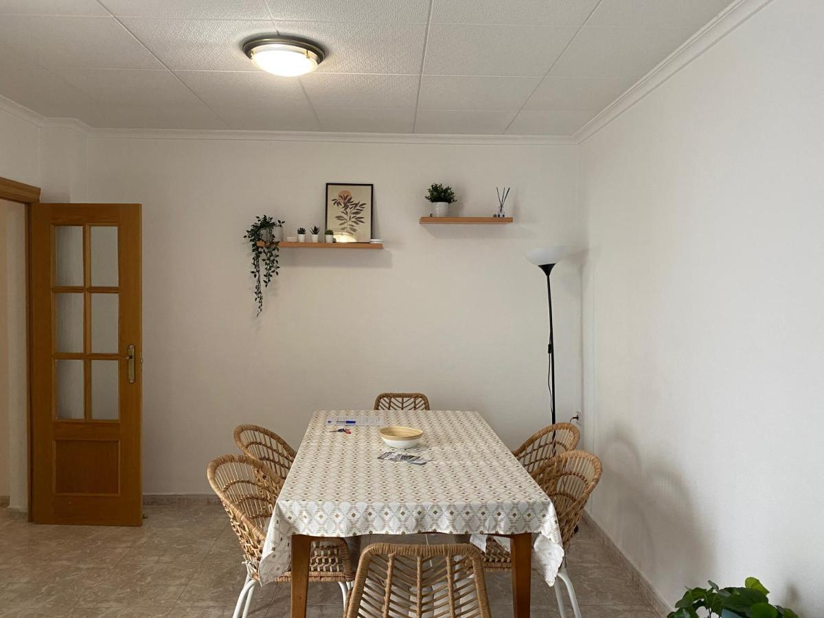 Cozy Apartment In Centre Of Alicante Near Plaza De Toros Ngoại thất bức ảnh